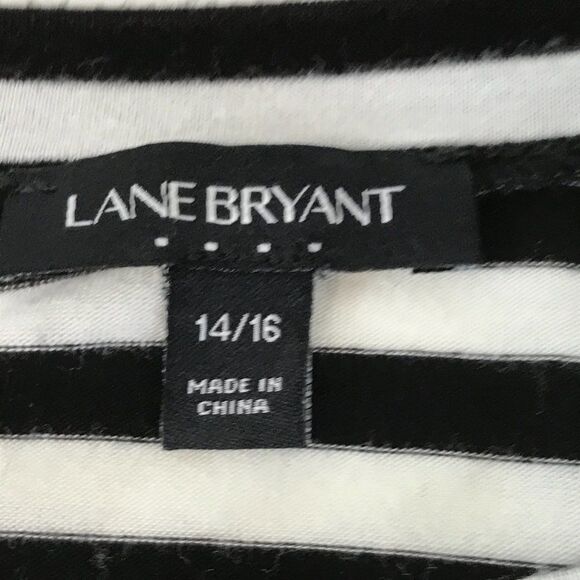 Lane Bryant Striped Love Tee Women's Plus 14/16 Stretch Ruched-Sleeve Scoop Neck - Picture 2 of 10